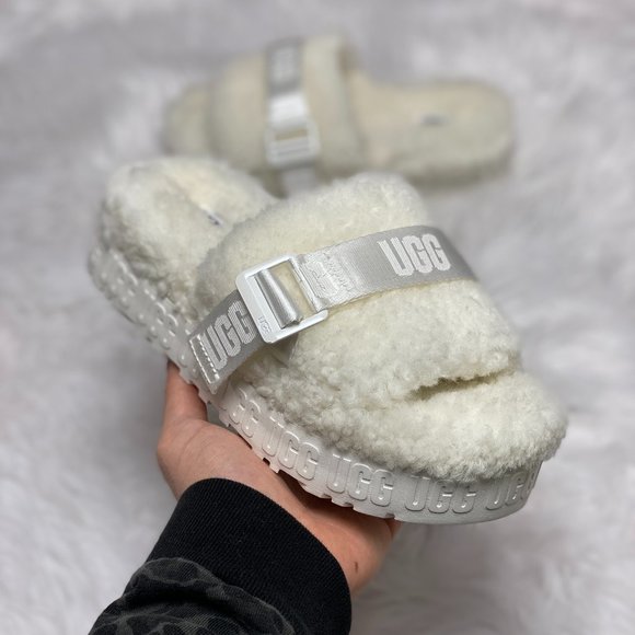 UGG Shoes - UGG Fluffita Womens Sheepskin Slipper Slides White UGG 1113475 NEW Multi Sz
